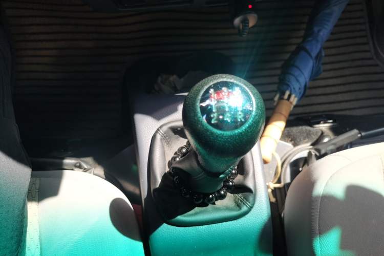 Used Jinbei Hiace X30 2021 1.5L Standard Version Air-Conditioning-Free Bus China VI Emission Standard SWC15M Gear Lever