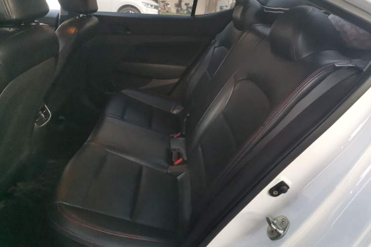 Used Hyundai Elantra (6th Generation / Lingdong) 2018 1.4T Dual-Clutch Xuan Dong · Dynamic Edition
