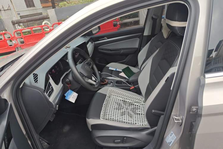 Used Volkswagen Bora 2023 280TSI DSG Prestige Edition
