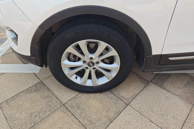 Used Chery Tiggo 5 2014 2.0L CVT Joyful Edition