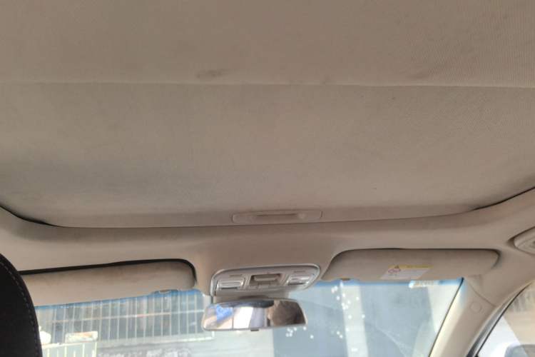 Used Geely Auto Emgrand GL 2018 1.8L Manual Elite Smart Connectivity Version
