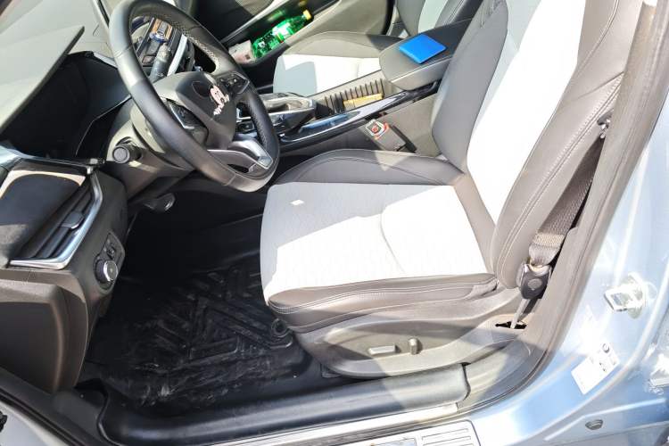 Used Chevrolet Menlo 2021 Mickey Space Galaxy Edition