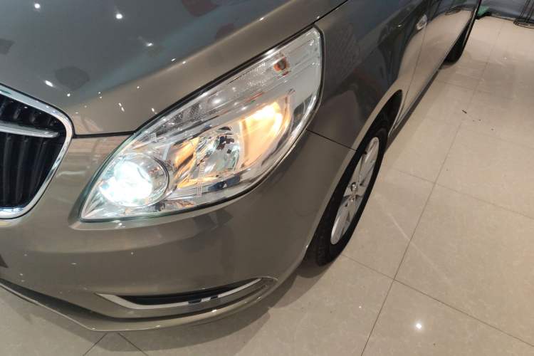 Used Buick GL8 2018 28T Luxury Model China VI Standard