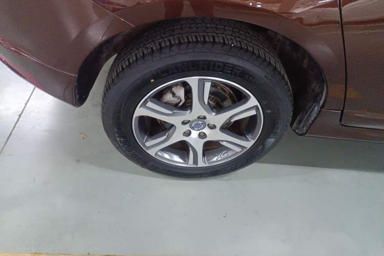 Used Volvo XC60 2014 T5 Zhiyi Edition
