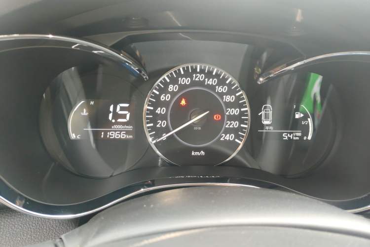 Used Venucia D60 2021 1.6L Entry Manual Comfort Edition Instrument Cluster