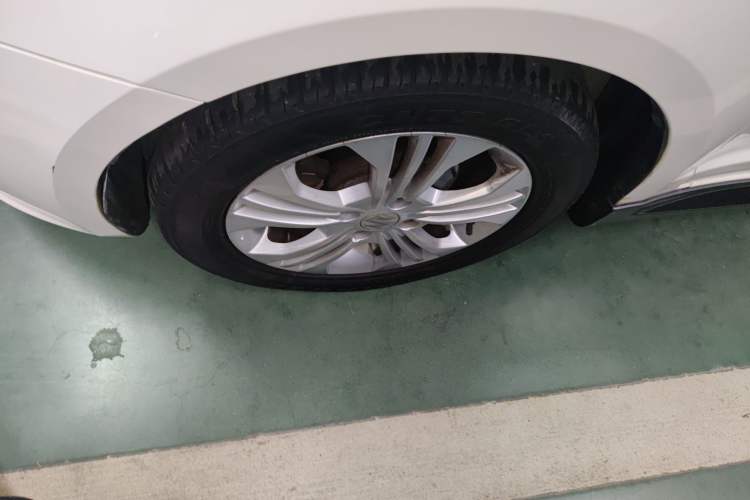 Used Suzuki Swift 2014 1.5L Automatic Fashion Edition Exterior 4