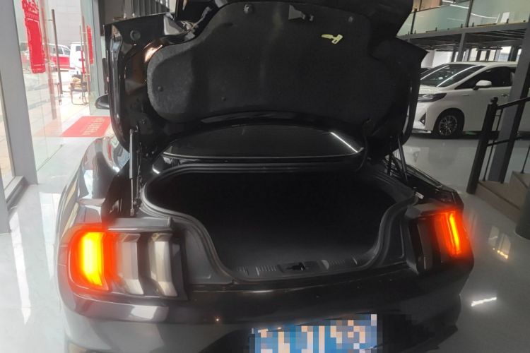 Used Ford Mustang 2020 2.3L EcoBoost Trunk