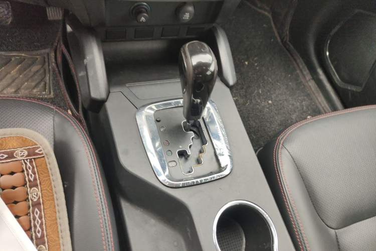 Used Geely Auto GX7 2014 2.0L Automatic Prestige Edition