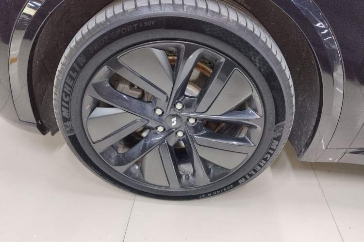 Used Li Auto L9 2022 Max model