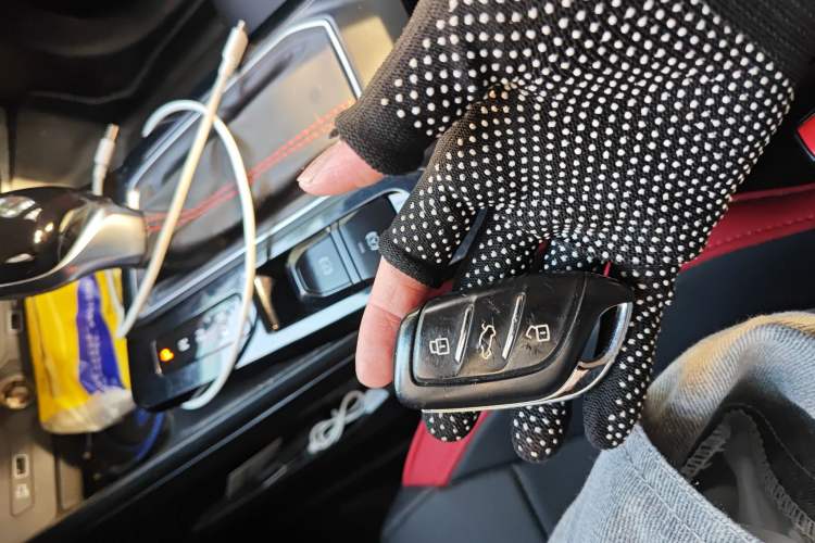 Used MG 5 2021 180 DVVT CVT Youthful Style Edition
