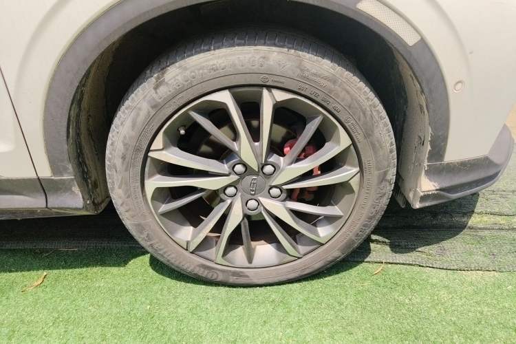 Used Geely Auto Coolray 2019 Sport Model 260T DCT Battle China V Standard
