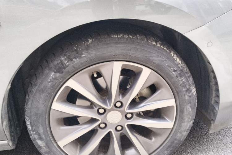 Used Buick GL6 2018 18T 6-Seater Prestige Model
