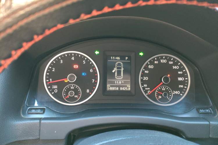 Used Volkswagen Tiguan 2016 300TSI Automatic Two-Wheel Drive Trend Edition Instrument Cluster