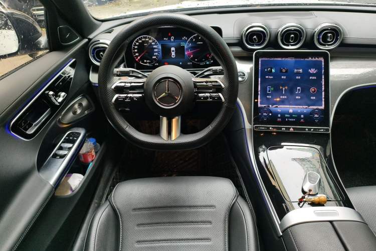 Used Mercedes-Benz C-Class 2024 Second Facelift C 260 L Starry Night Sport Edition Steering Wheel