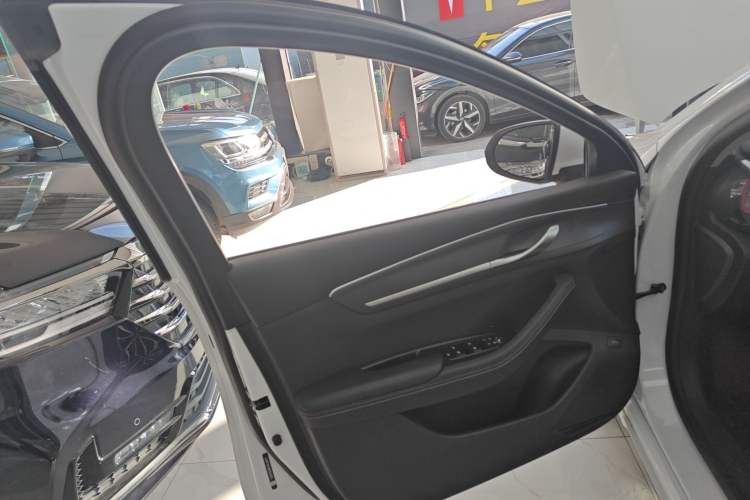 Used BYD Destroyer 05 2023 Champion Edition DM-i 55KM Luxury Model
