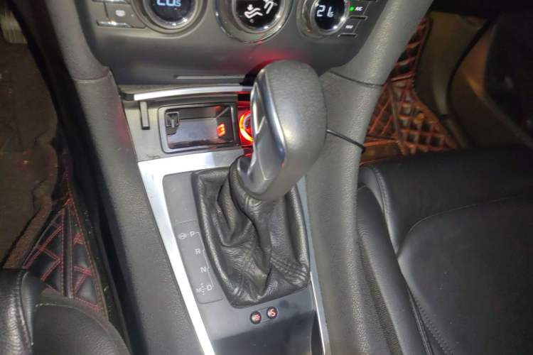 Used DS 5LS 2015 1.6T Elegant Edition THP160
