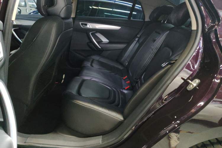 Used DS 5LS 2014 1.6T Luxury Edition THP160
