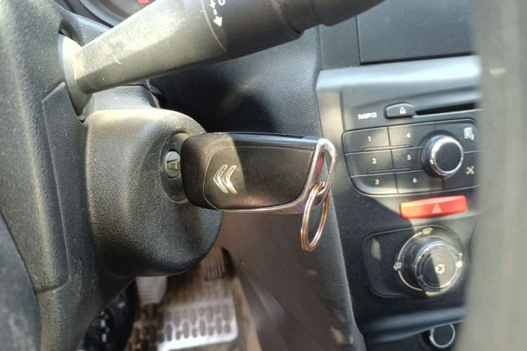 Used Citroen C4L 2013 1.8L Manual Jingxiang Edition
