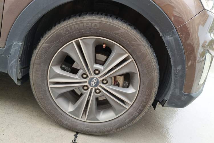 Used Hyundai ix25 2015 1.6L Automatic Two-Wheel Drive Smart GLS Trim
