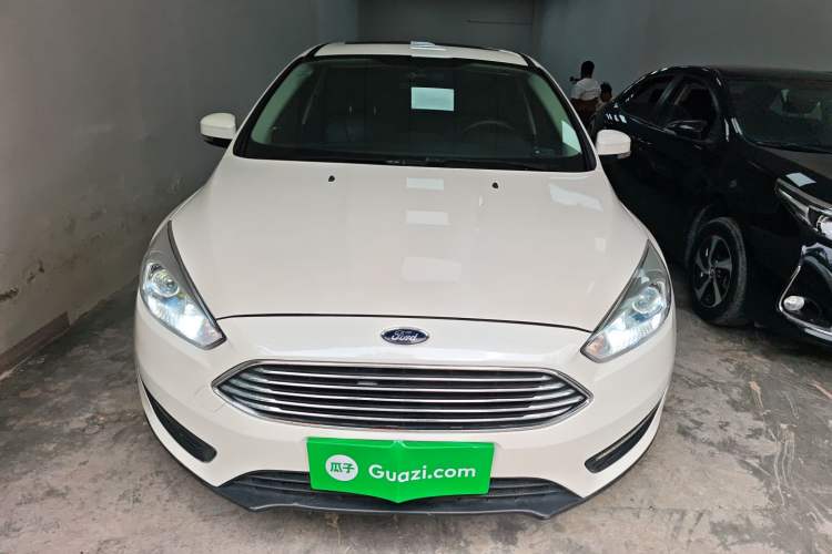 Used Ford Focus 2015 Sedan EcoBoost 180 Automatic Elite Model Front