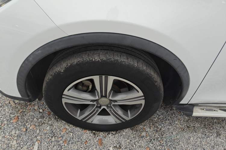 Used BYD Tang 2019 2.0T Automatic SmartConnect Luxury Edition 5 Seats China VI Standard