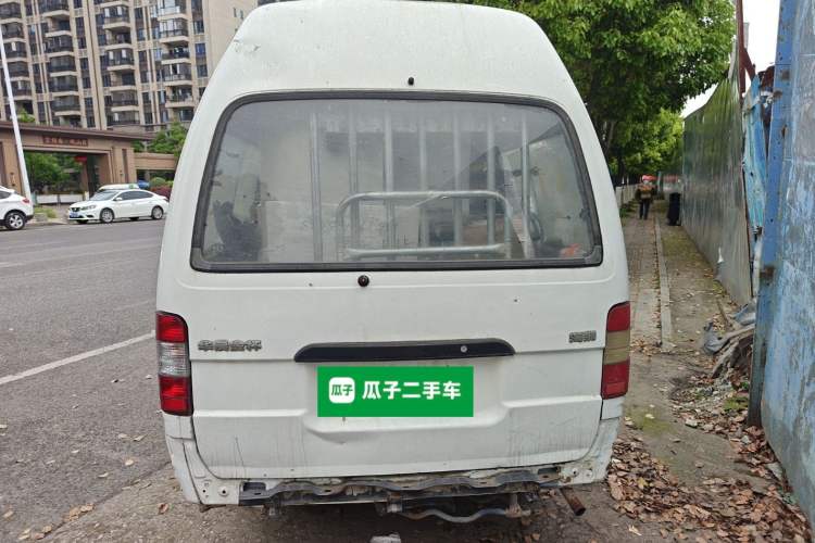 Used Jinbei Hiace 2011 2.0L 5th Generation Kuaiyunwang Standard Version 4G19 Rear