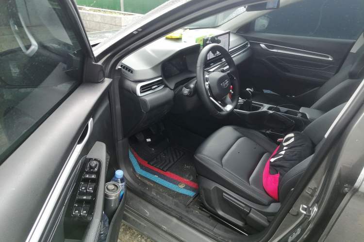 Used Geely Auto Emgrand 2026 Model 4th Generation 4 Millionth Anniversary Edition 1.5L Manual Overdrive Edition