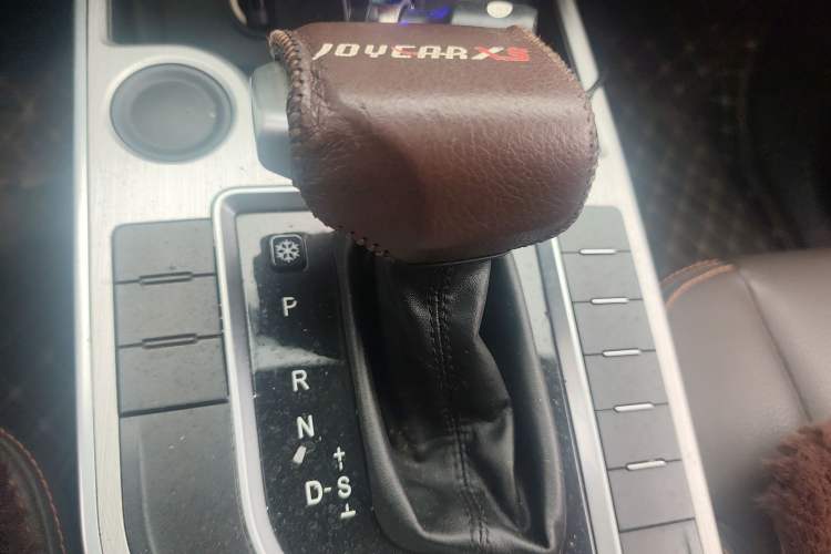 Used FORTHING Joyear X5 2017 1.6L CVT Luxury Model