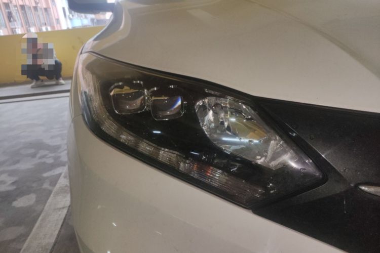 Used Honda Vezel 2017 1.8L CVT Front-Wheel Drive Pioneer Edition