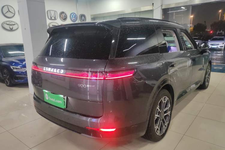 Used Lynk & Co 900 2025 1.5T Ultra
