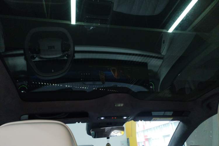 Used Geely Galaxy E8 2025 575 km Exploration Intelligent Driving Edition
