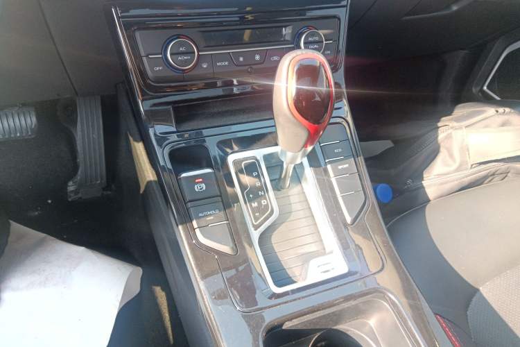 Used Geely Auto Emgrand GS 2020 1.4T CVT Ya Gear Lever