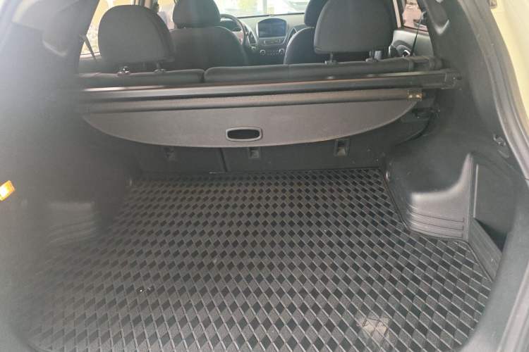 Used Hyundai ix35 2015 2.0L Automatic 2WD Comfort Edition China V Standard