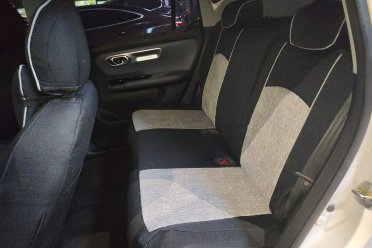 Used AION Y 2023 Younger