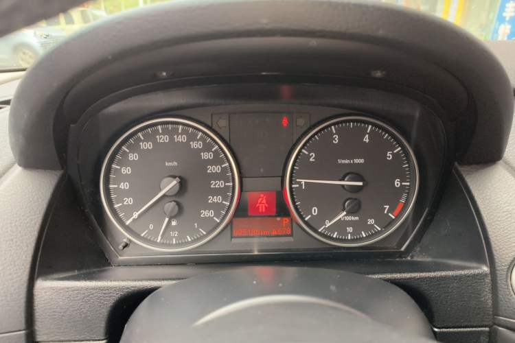 Used BMW X1 2015 sDrive18i Fashion Upgrade Edition Instrument Cluster