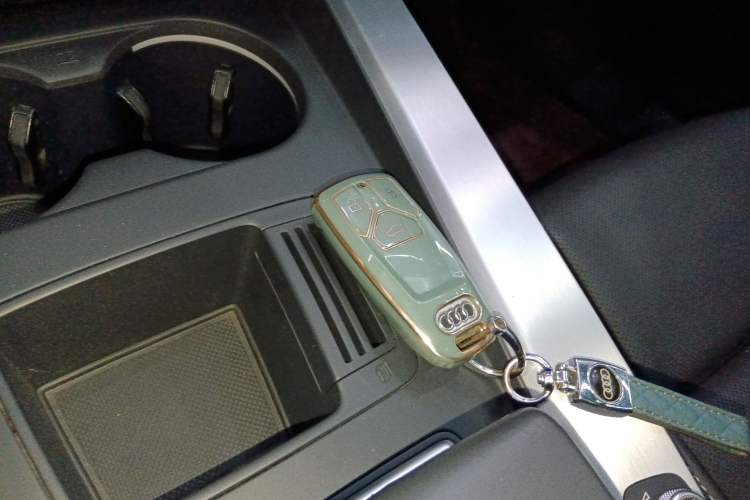 Used Audi A4L 2020 40 TFSI Fashion Dynamic Model Vehicle Key