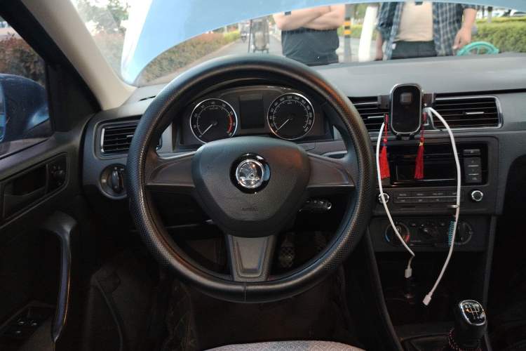 Used Skoda Rapid Spaceback 2016 Revised Version 1.6L Manual Front-Drive Edition