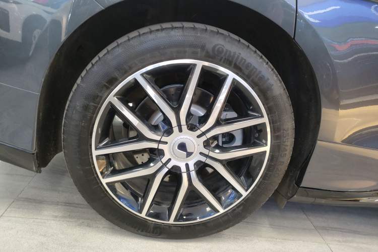 Used Denza Z9 2024 1100 km Four-Wheel Drive Max Version
