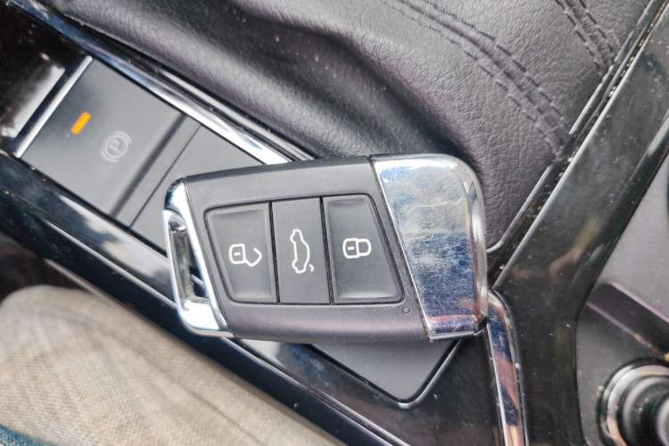 Used Volkswagen Passat 2022 330TSI Starry Luxury Edition