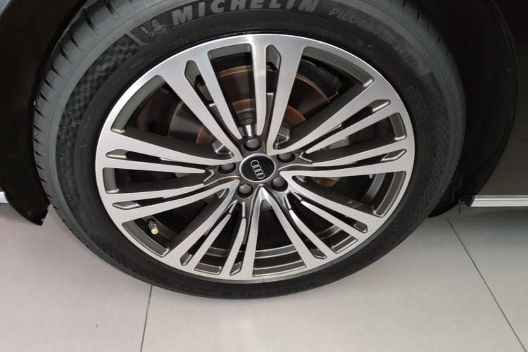 Used Audi A8 2019 A8L 50 TFSI quattro Comfort Model
