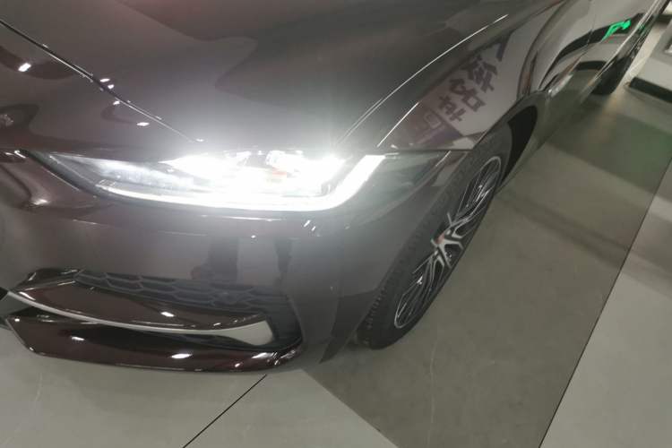 Used Jaguar XEL 2021 2.0T 250 PS S Progressive Elegance Edition