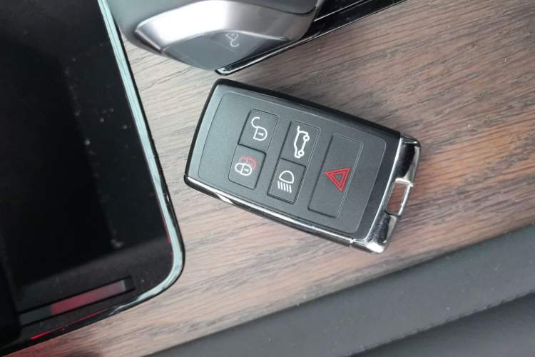 Used Land Rover Discovery Sport 2024 Performance Tech Edition Interior 1