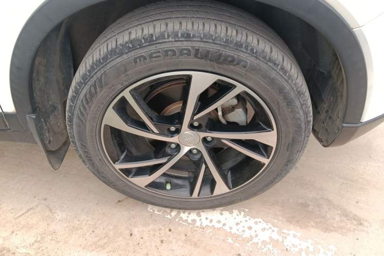 Used Bestune X40 2019 1.6L Automatic Luxury Edition China VI Right Front Wheel Hub