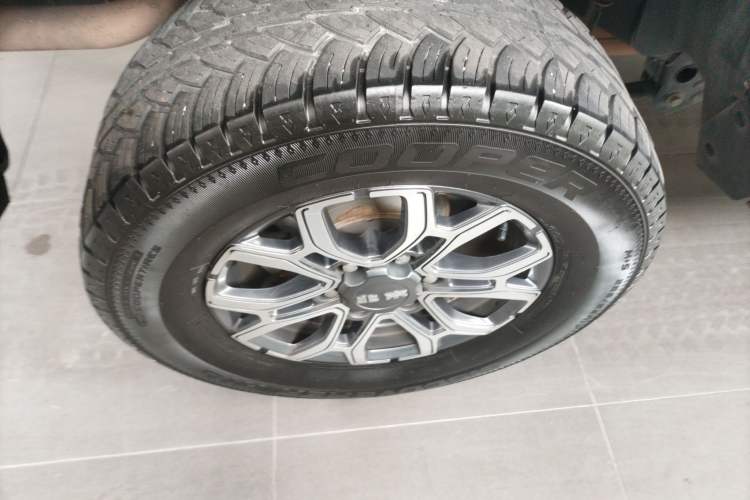 Used BAIC Off-Road BJ40 2023 2.0T Automatic Four-Wheel Drive Urban Hunter Edition Chivalrous Type Exterior 5