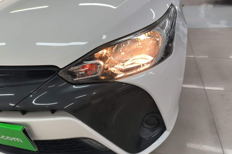 Used Toyota YARiS L Zhi Xuan 2016 Revised 1.5E CVT Charming Edition Left Front Headlight