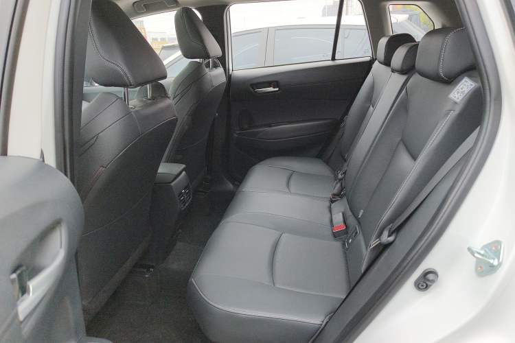 Used Toyota FRONTLANDER 2024 2.0L Smart Electric Hybrid Dual-Engine Luxury Edition