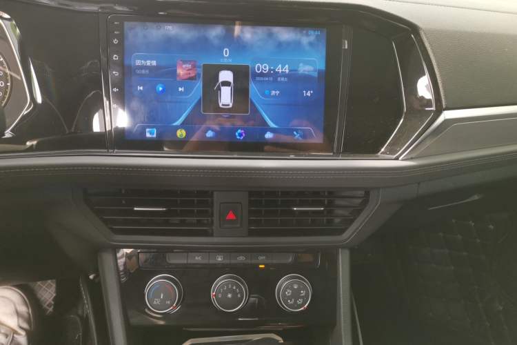 Used Volkswagen Sagitar 2019 280TSI DSG Comfort Version China VI Standard Audio And AC Panel