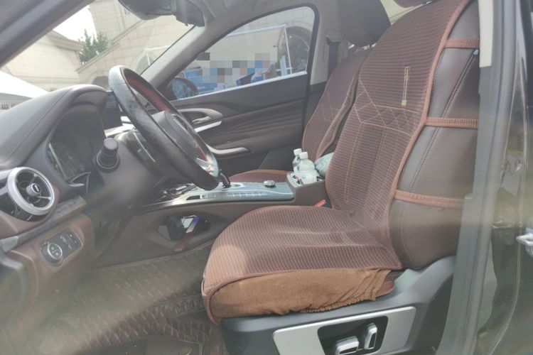 Used Wey VV7 2019 Upgraded Model 2.0T Ultra-Luxury Version China VI Standard
