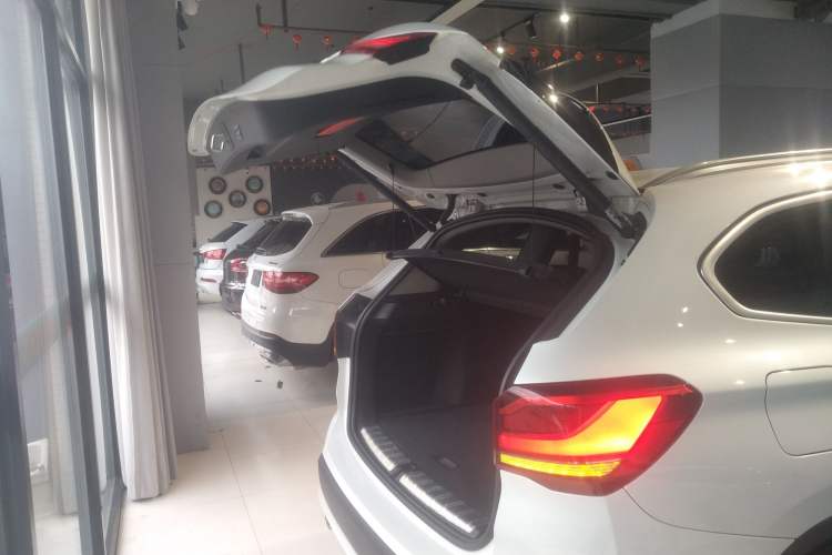 Used BMW X1 2020 sDrive25Li Leading Model