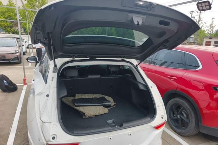 Used Buick Velite 6 2022 Connected & Shared PLUS Trunk